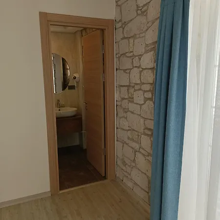 Hotel Mavi *