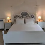 Mavi Hotell *