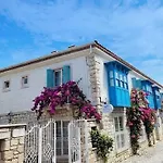 Mavi Hotel Alaçatı