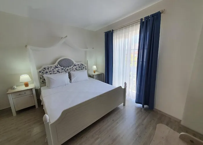 Mavi Hotel