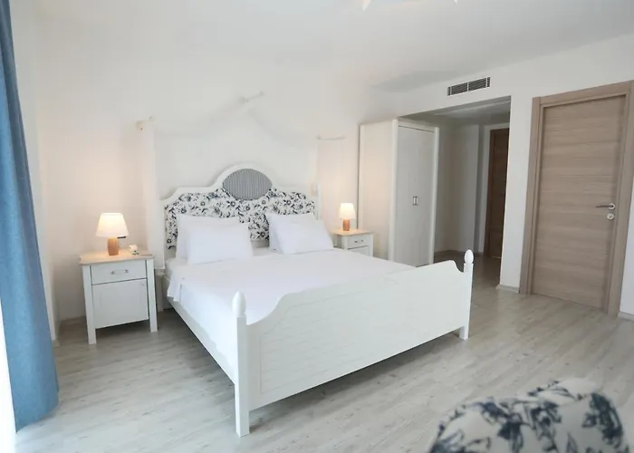 Mavi Hotel Alaçatı