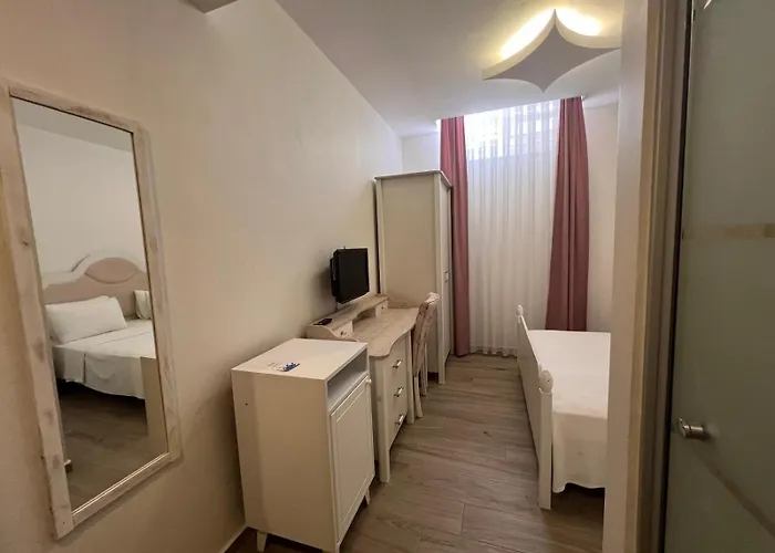 Mavi Hotel Alaçatı