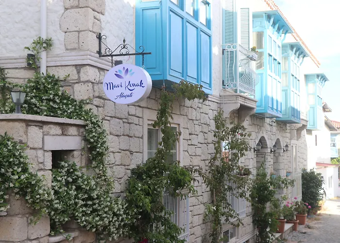Mavi Alaçatı
